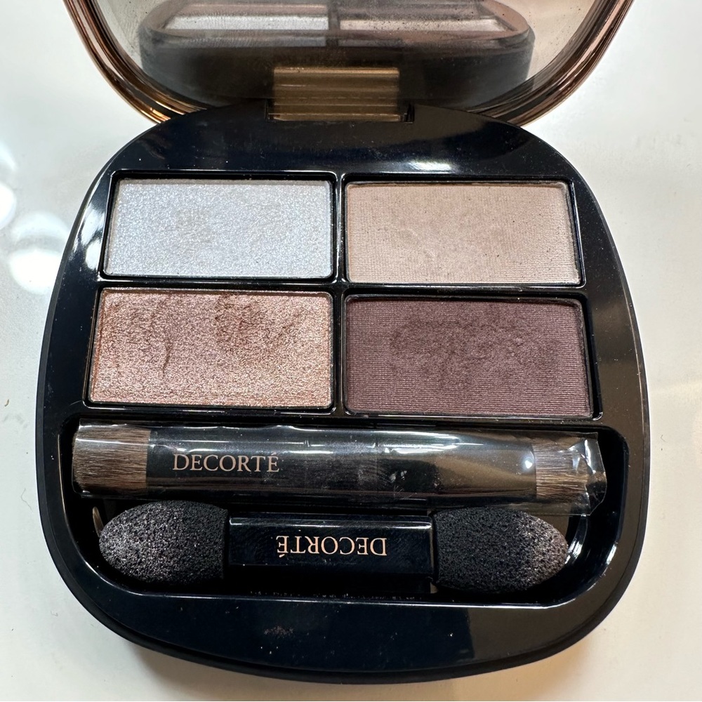 DECORTE 4 Quads Eyeshadow Shade 015